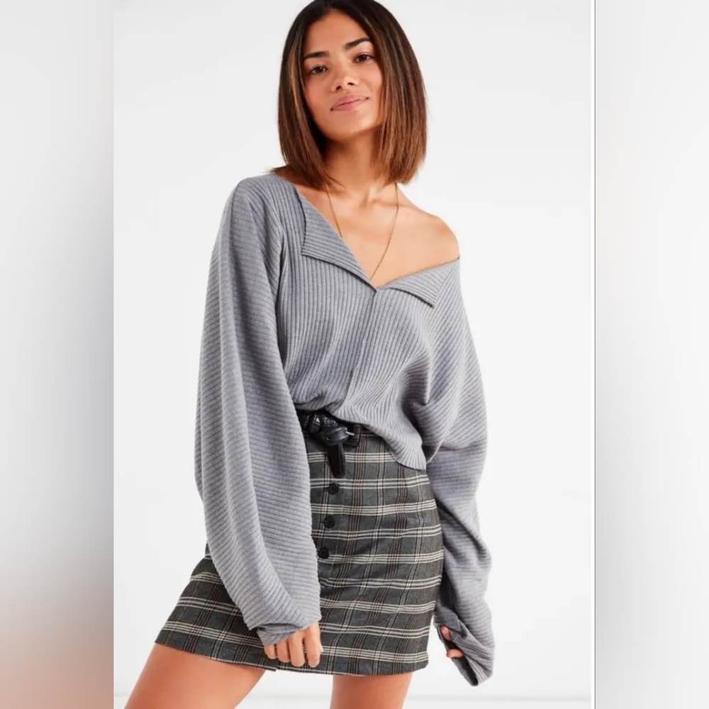 Urban Outfitters Gray Ribbed Crop Top